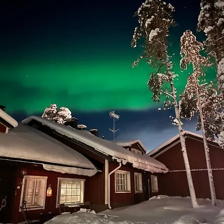 One-bedroom In The Center Of 아파트 사리셀카
